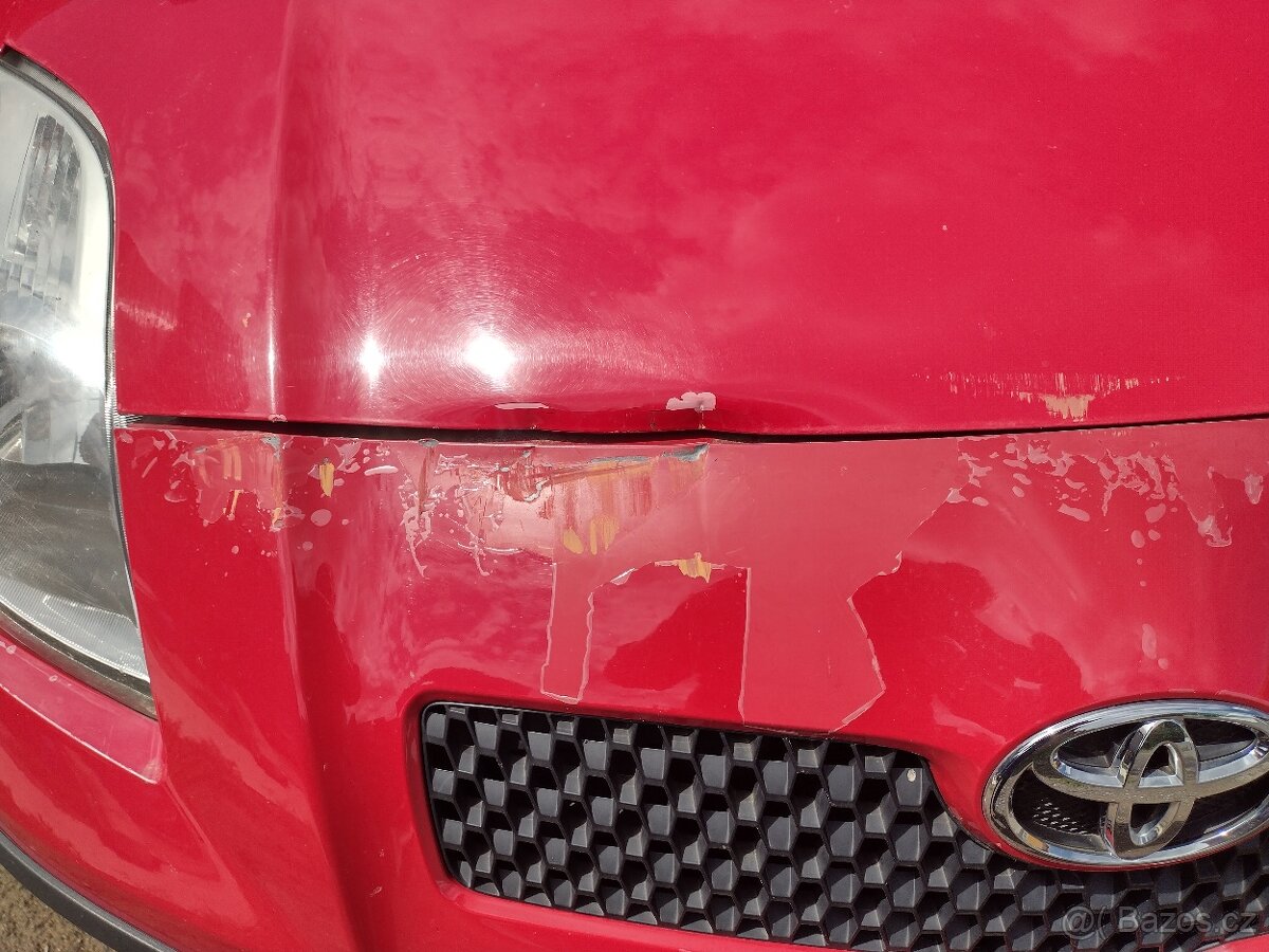 Kapota Yaris - 3
