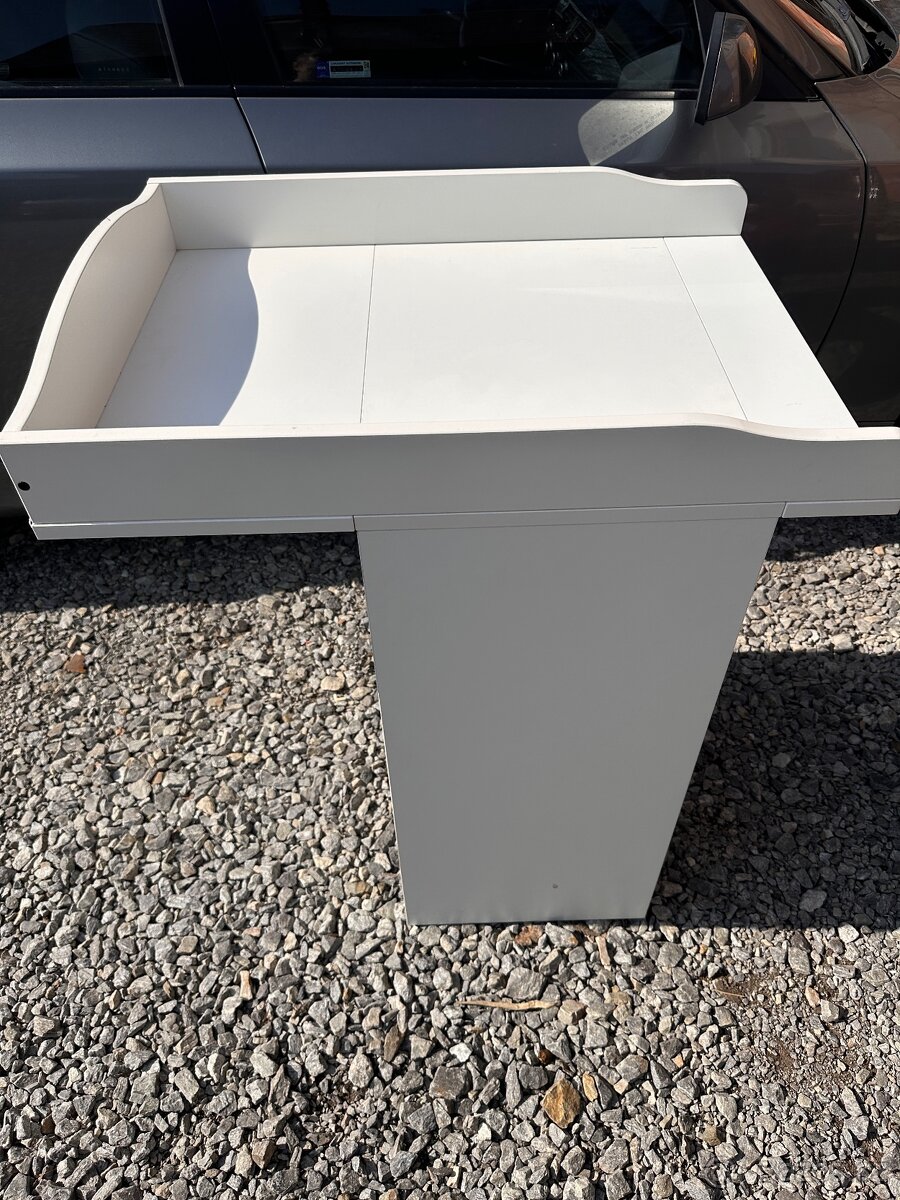 Ikea přebalovací pult - 3