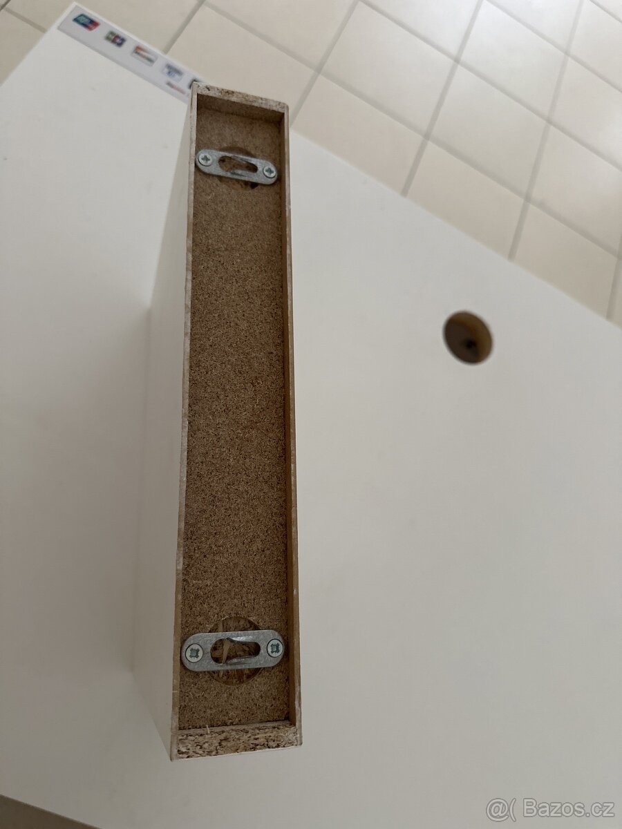 Polička ikea - 3