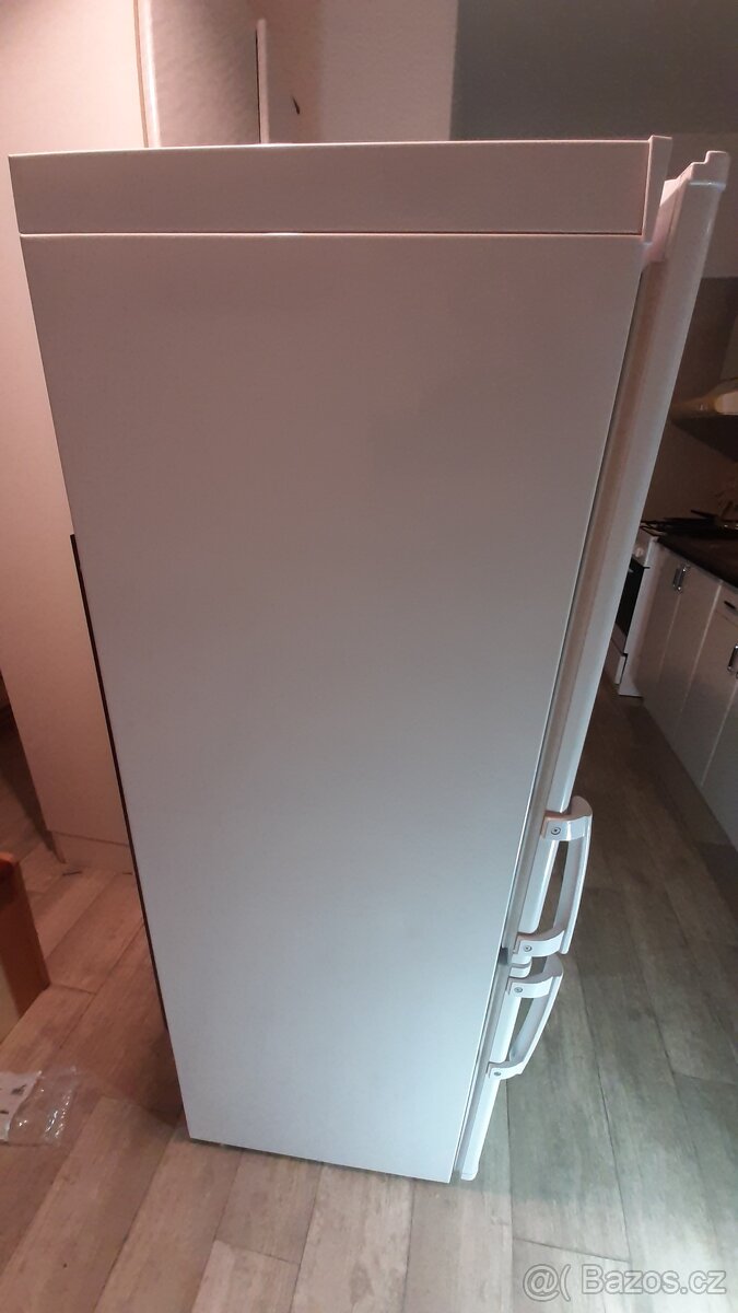 Lednice s mrazákem - 3