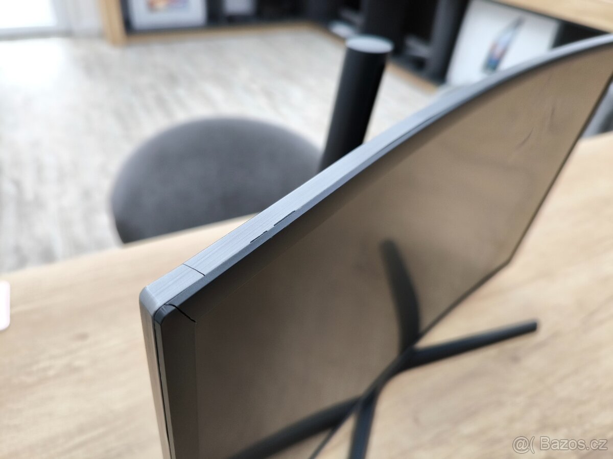 Herní Samsung 27" C27FG73FQU Prohnutý - ZÁRUKA 2 ROKY - 3