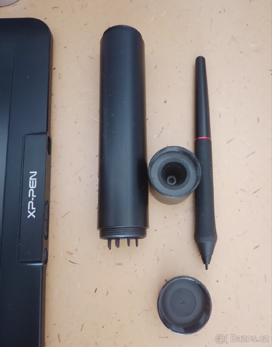 Grafický tablet XP-PEN 15,6 Pro - 3
