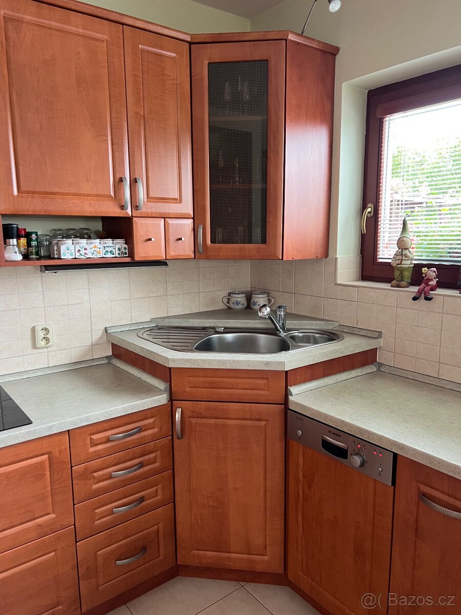 Prodám plně funkční kuchyňskou linku - 3