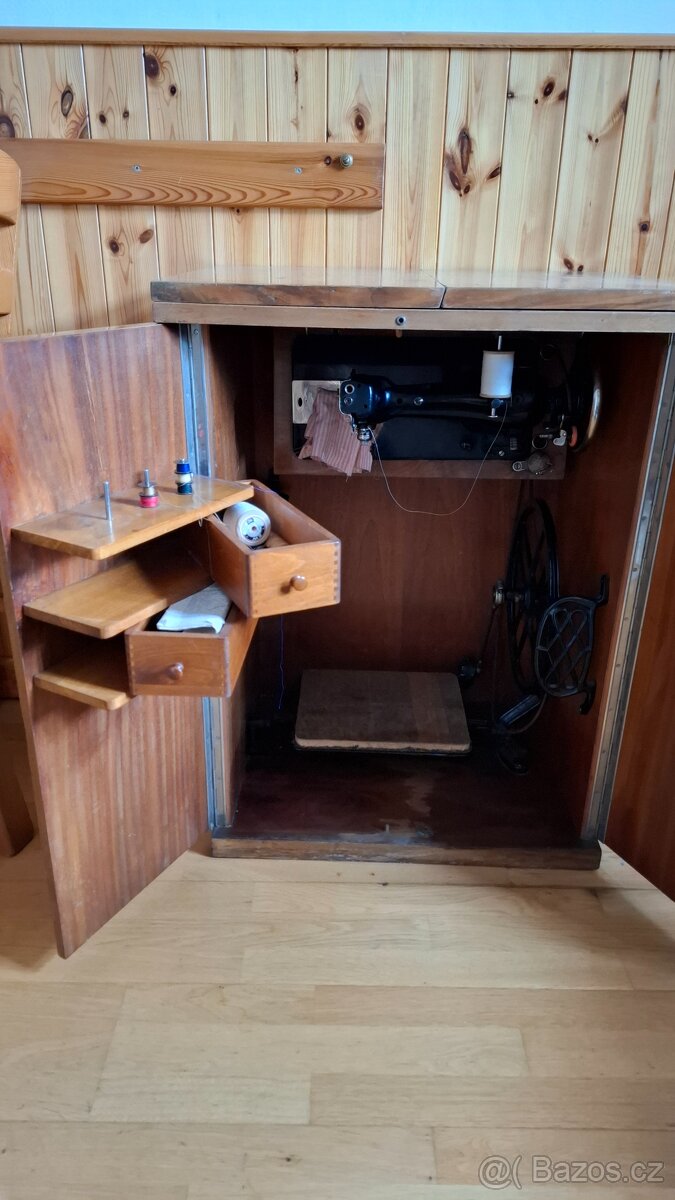 Skříňka, šicí stroj PRODÁNO - 3