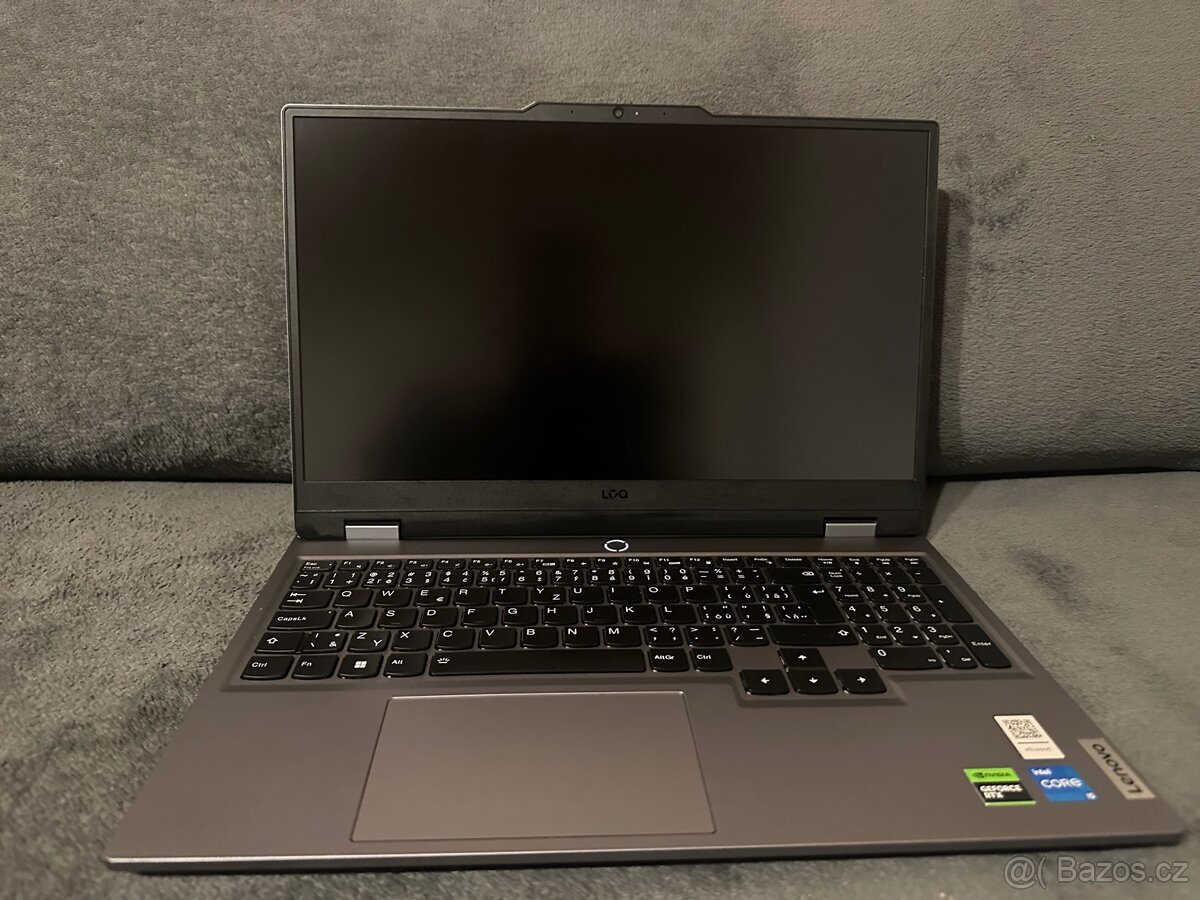 Lenovo LOQ 15IRX9 - 3