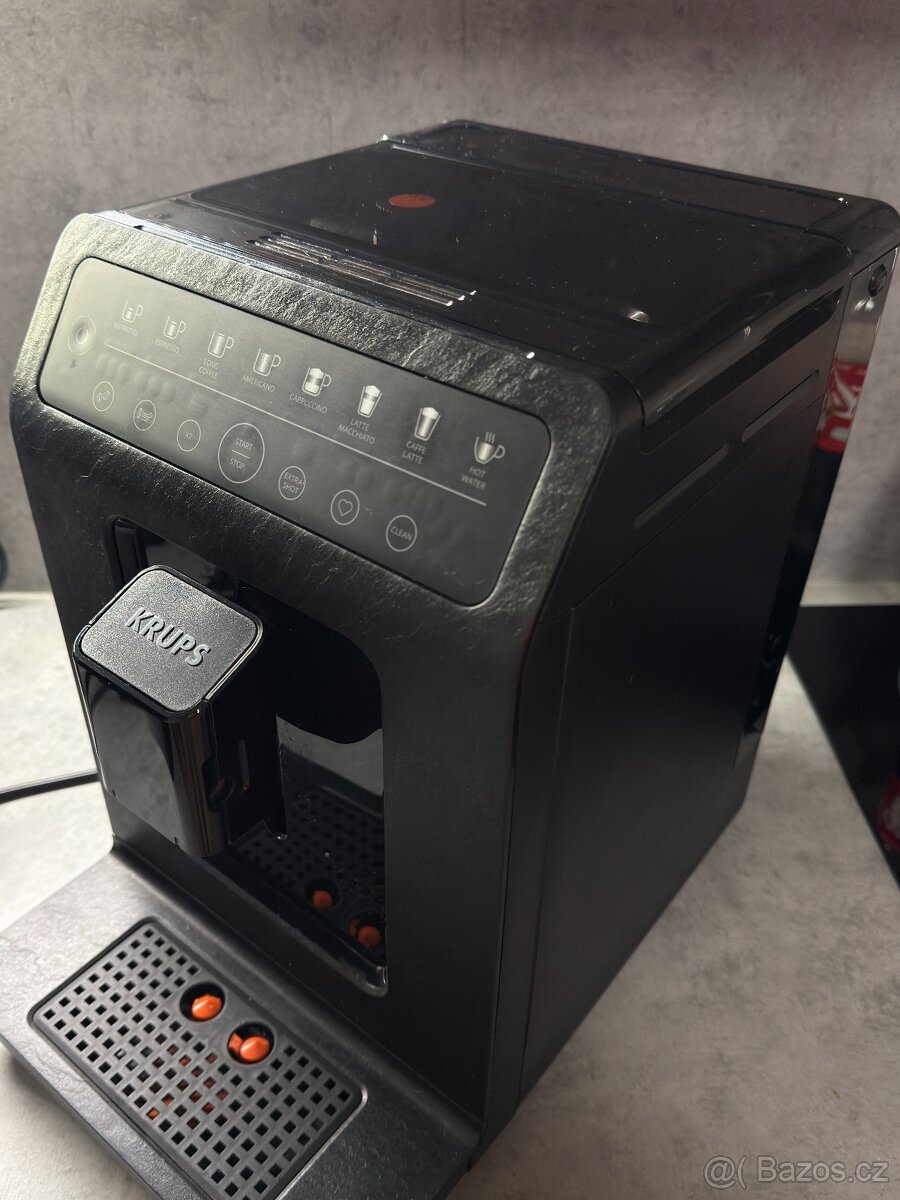Automatický kávovar KRUPS Evidence Eco EA897B10 - 3