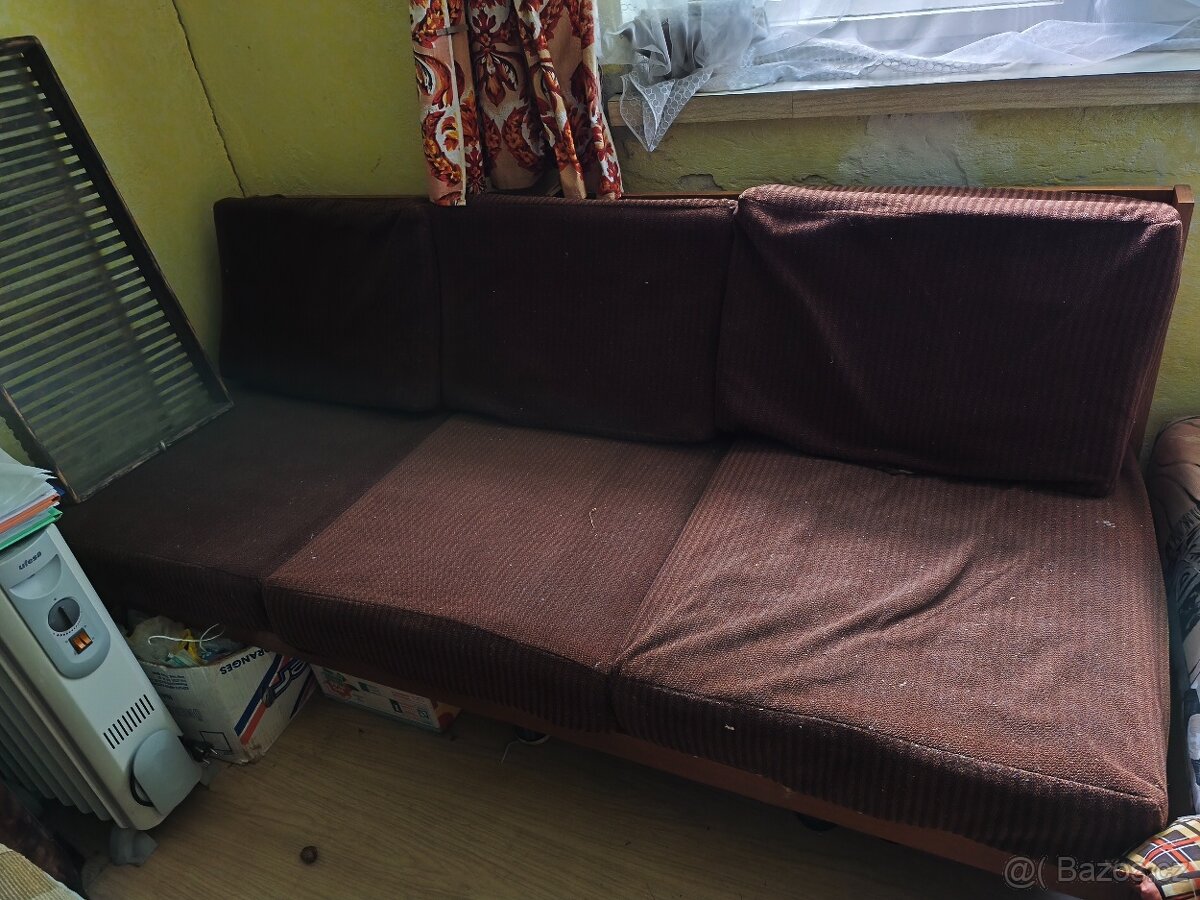 Retro rozkládací gauč - 3