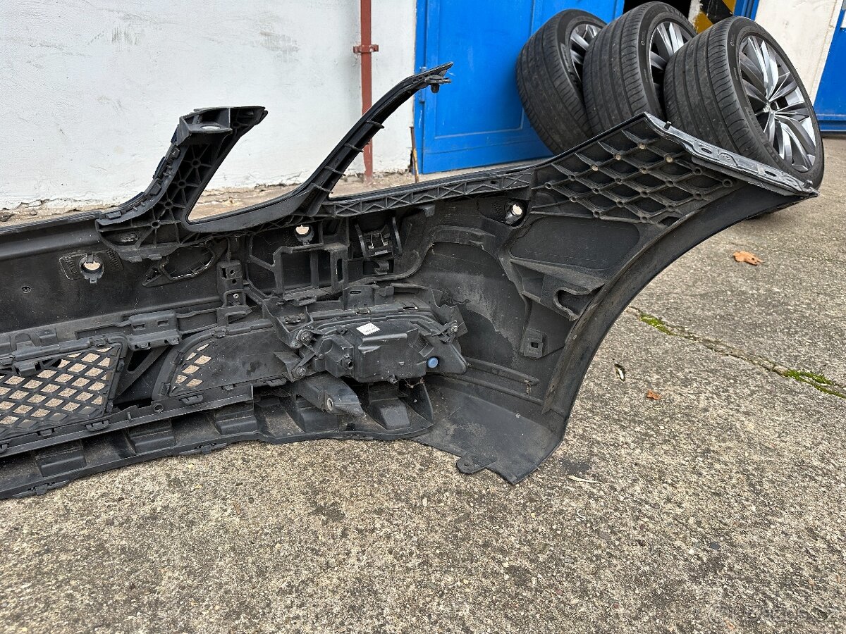 Přední nárazník kompletní Mercedes Benz E do 2010 - 3