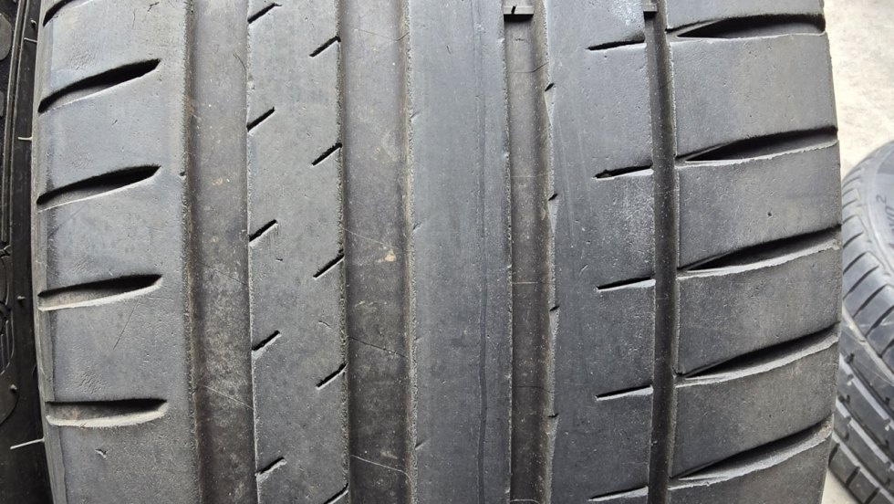 Letní pneu 225/45/18 Michelin Run Flat - 3