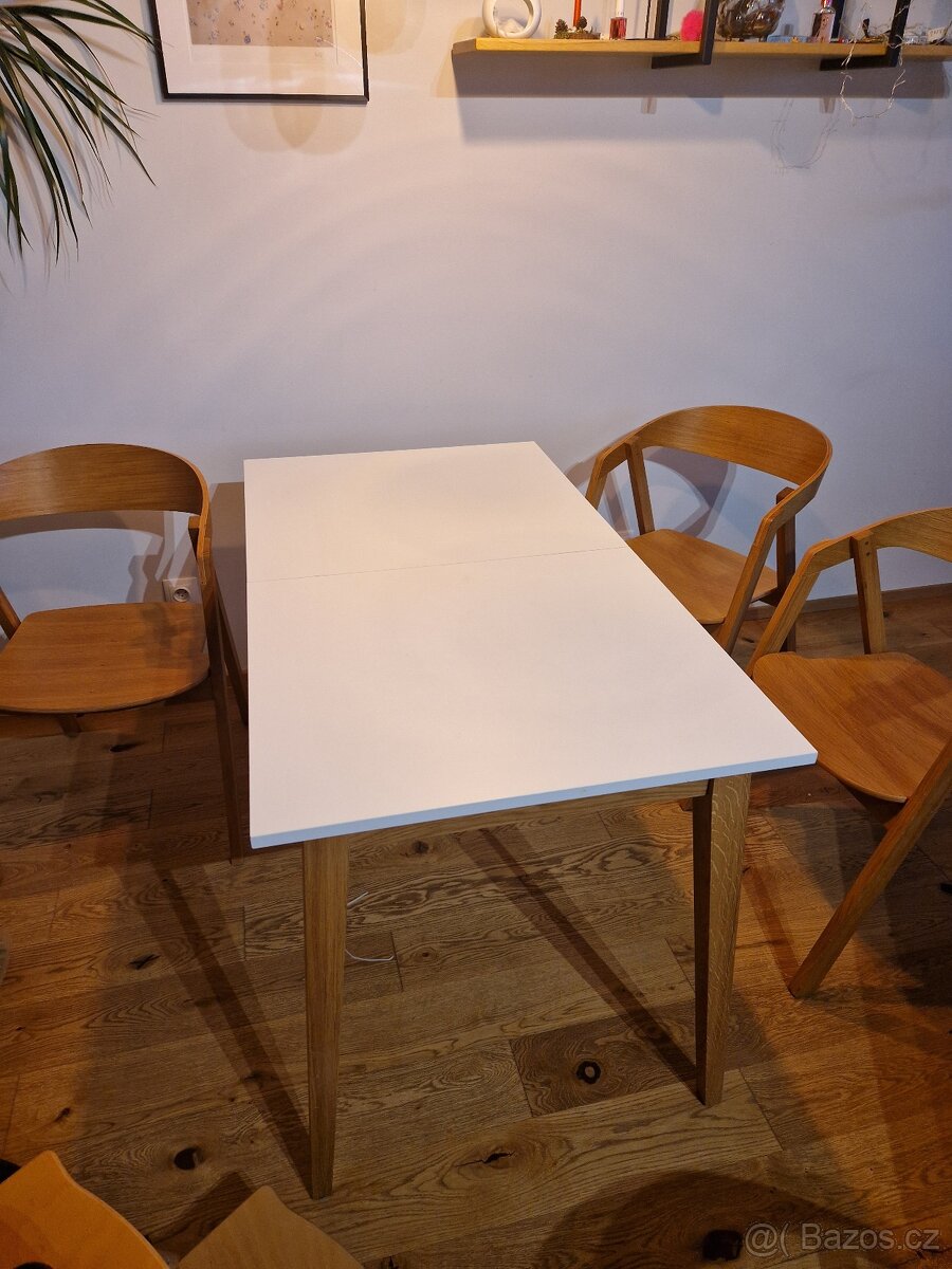 Jídelní rozkladaci stůl - 3
