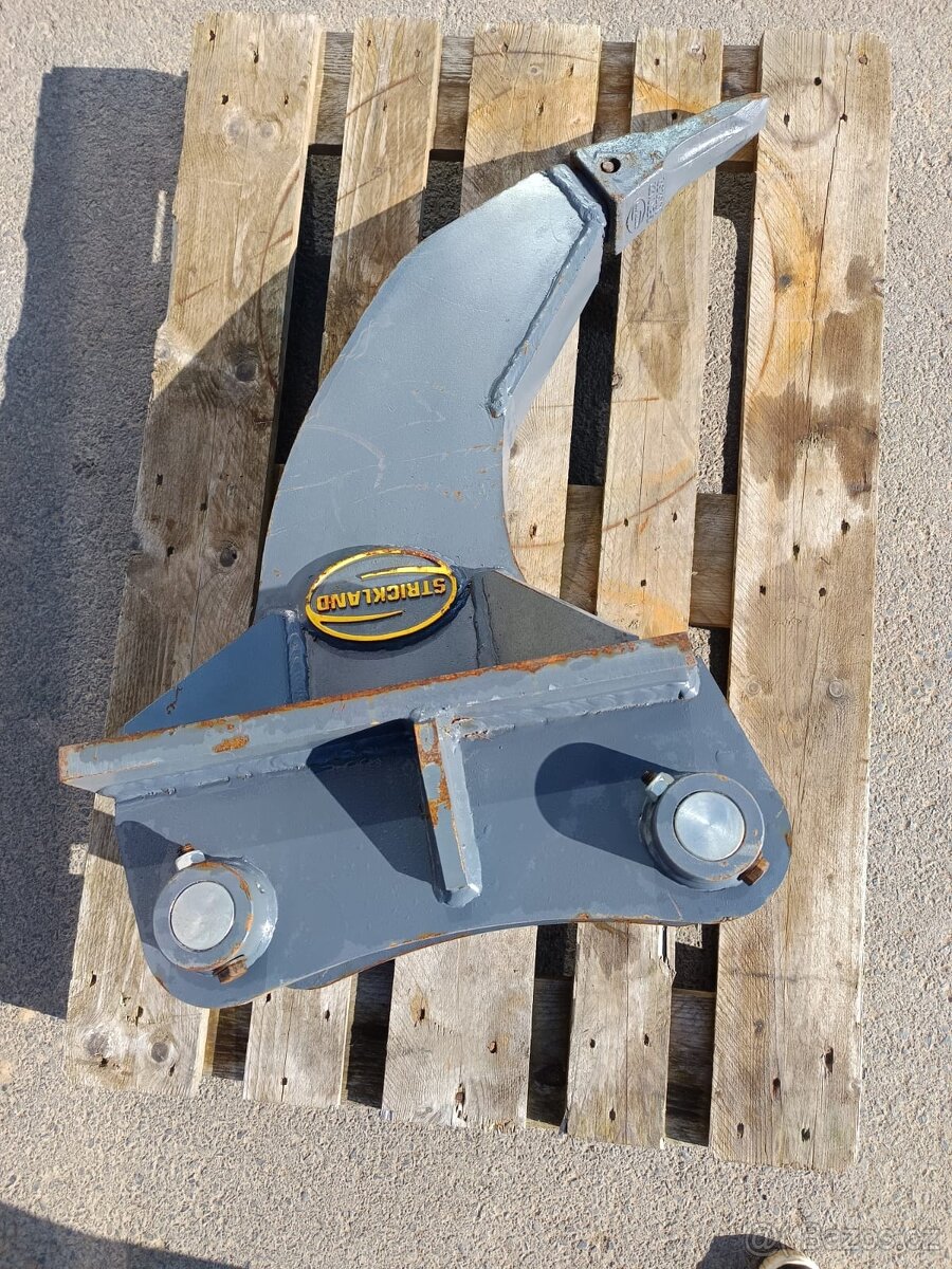 Rozrývací trn na JCB 3CX - 3