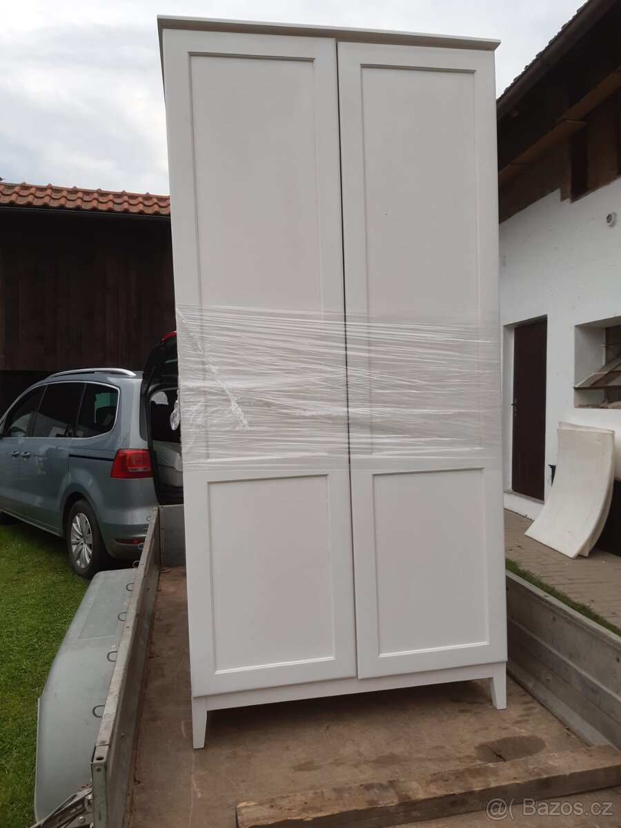 NOVÉ ŠATNÍ SKŘÍNĚ- MASIV - 3