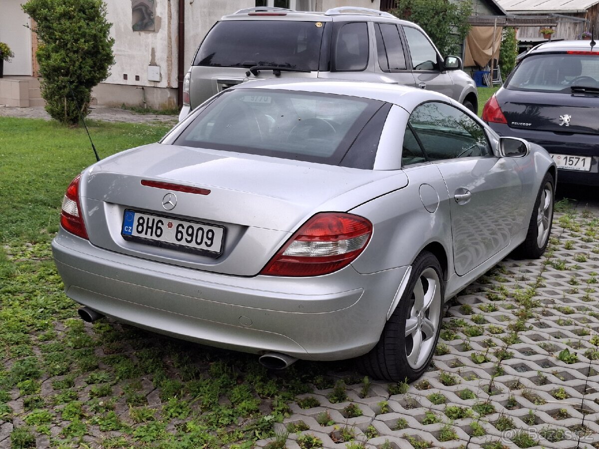 Mercedes Benz Slk 350 manuál - 3