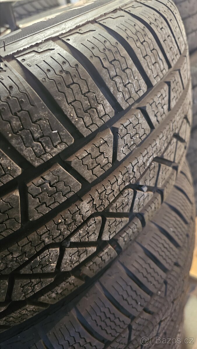 215/70R16 - 3