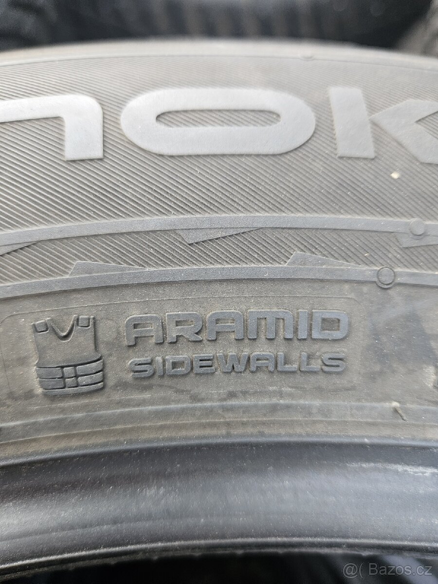 215/60R17 96H Nokian Snowproof 2 - 3