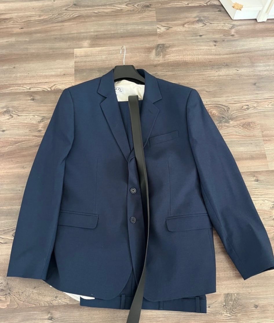 Modrý svatební oblek - 3