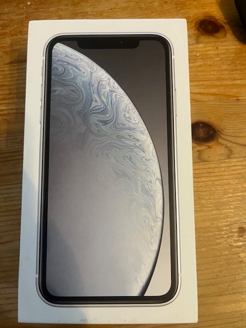 Iphone XR 64 GB - 3