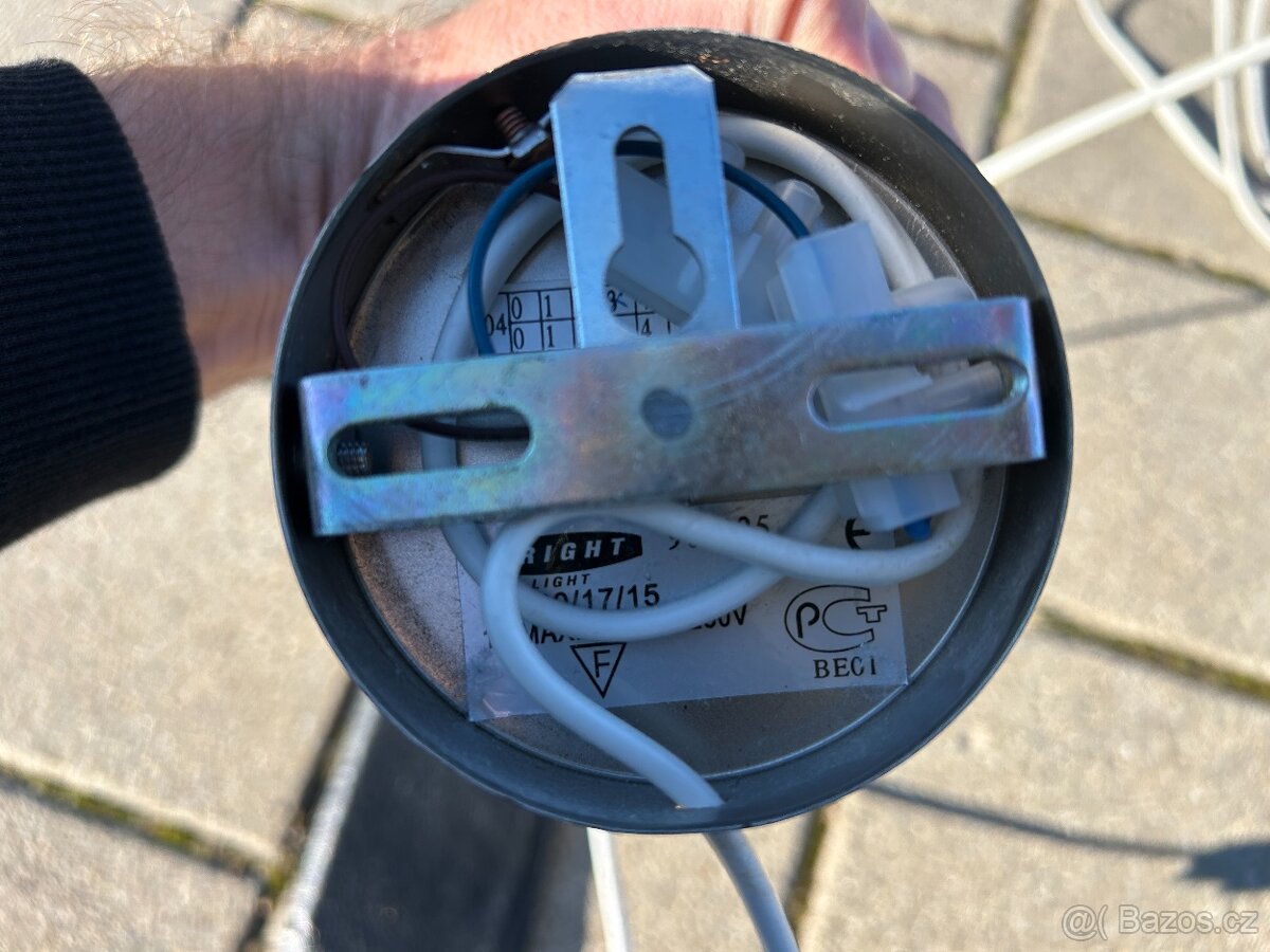 NÁSTĚNNÉ SVÍTIDLO - 3