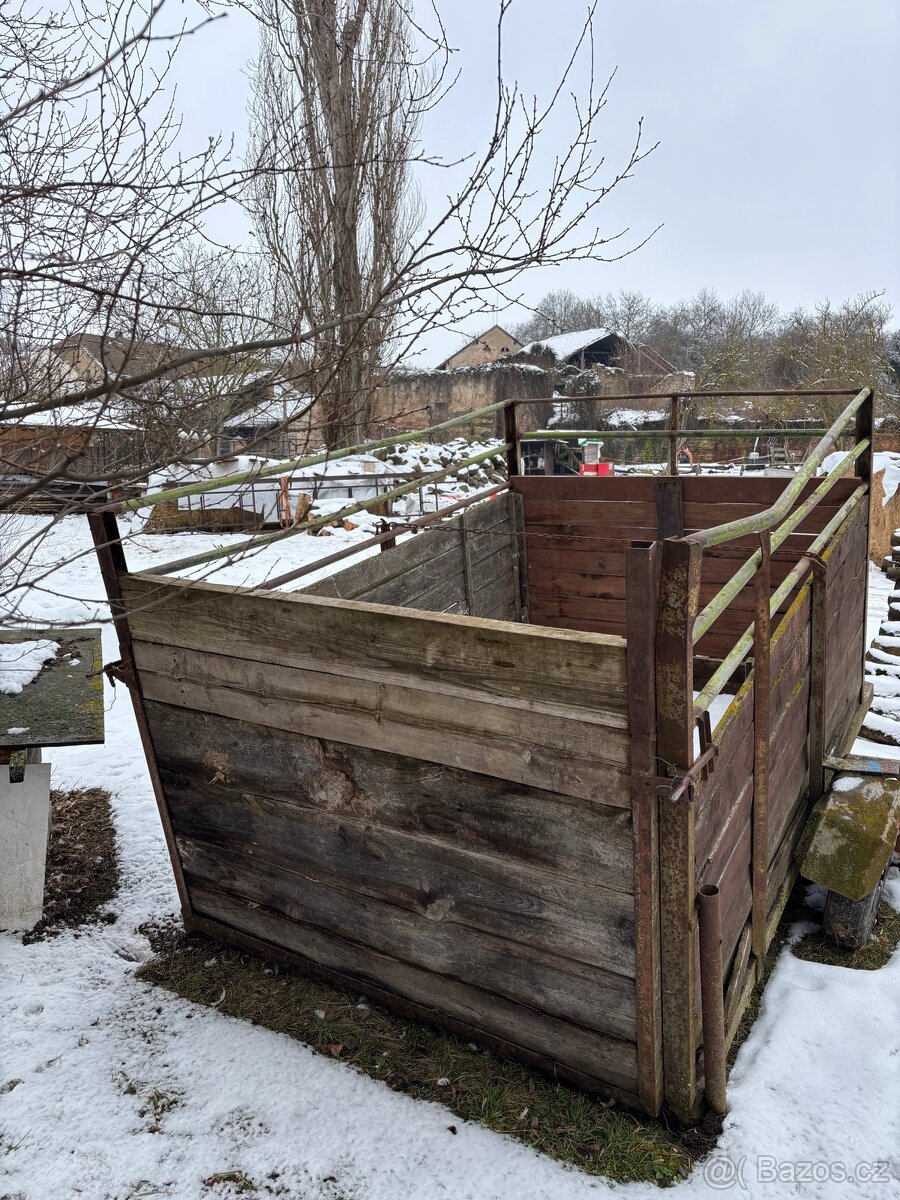 Dobytčák/ přepravník na zvířata - 3