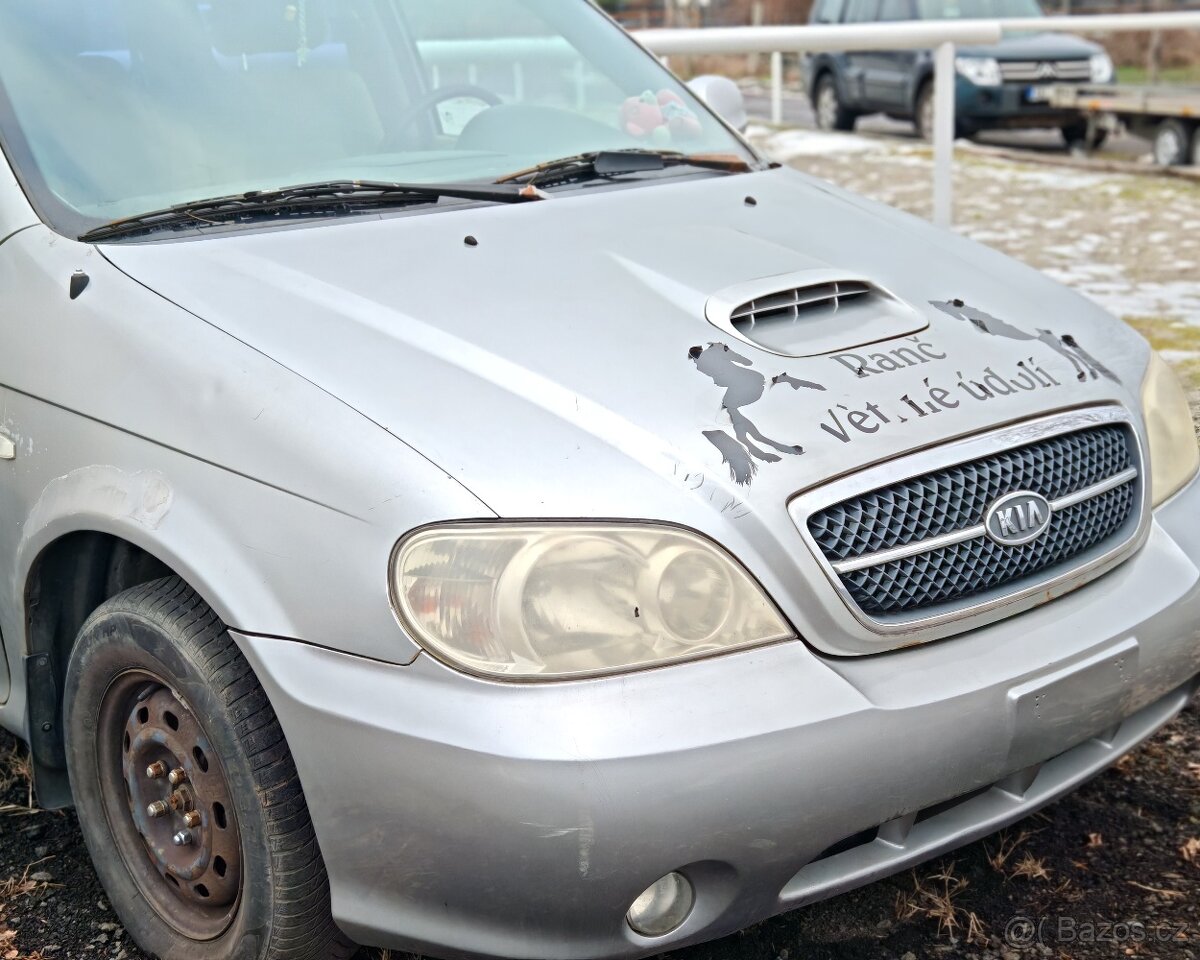 Kia carnival - 3