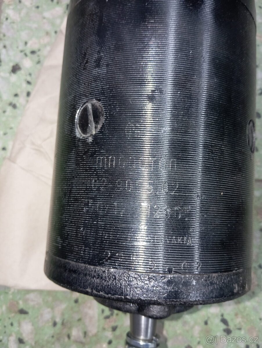 Dinamo Zetor 25, Super - 3