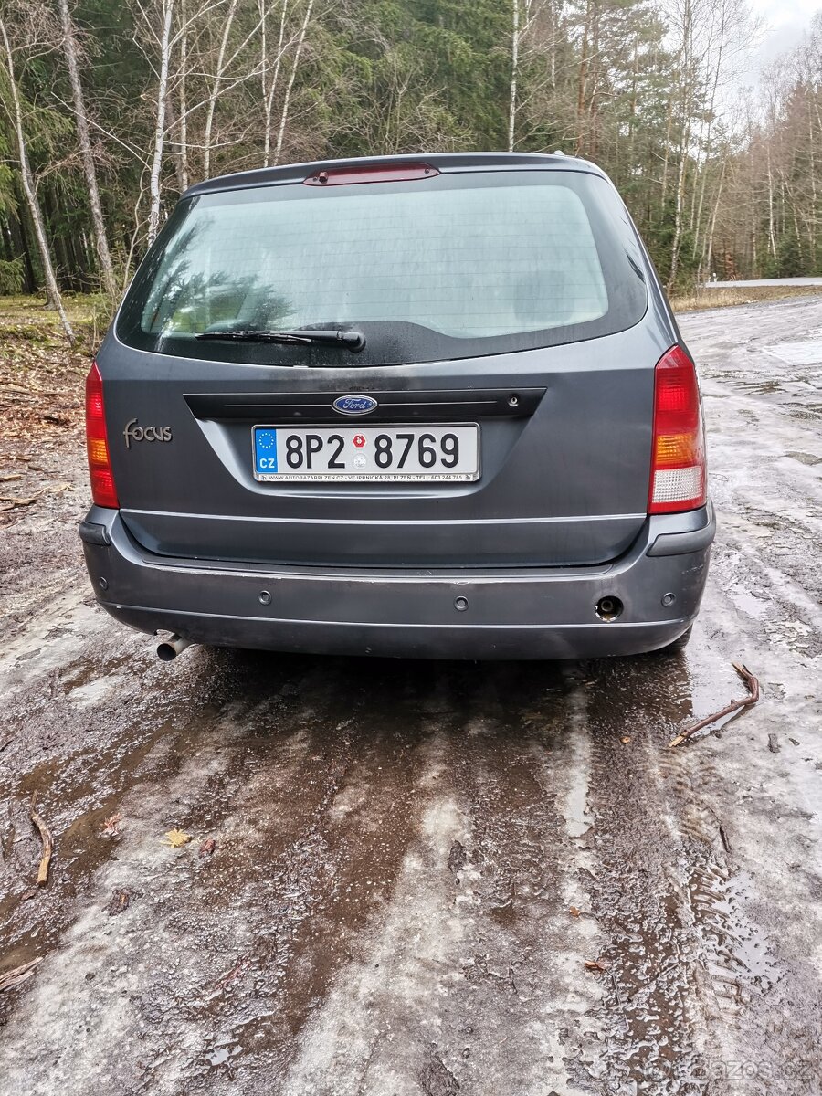 Ford fokus 1.6 16v - 3