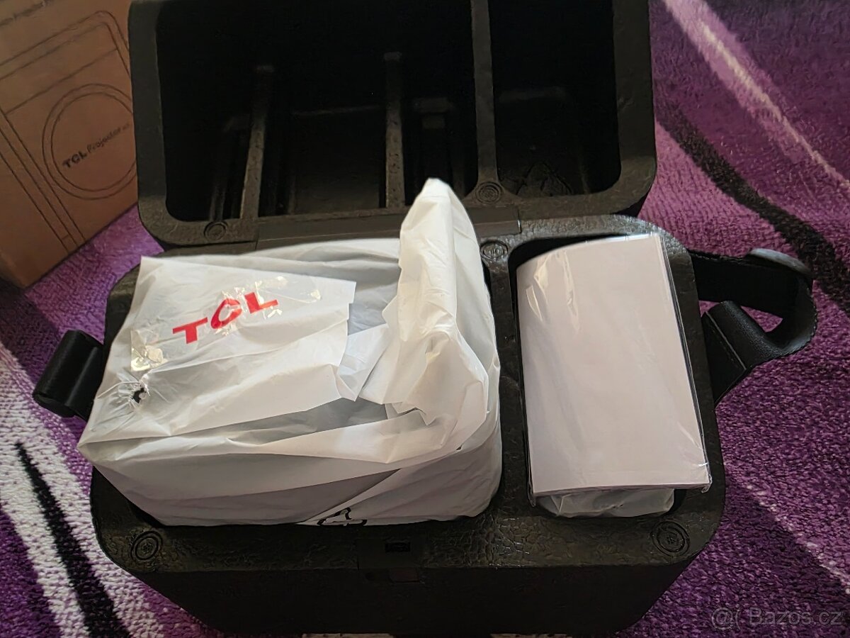 Projektor TCL A1s - 3