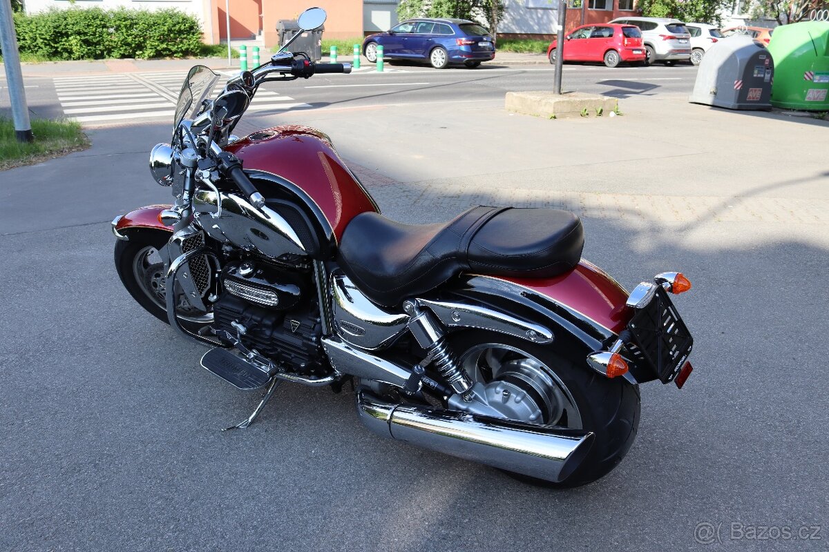 TRIUMPH ROCKET III CLASSIC - 3