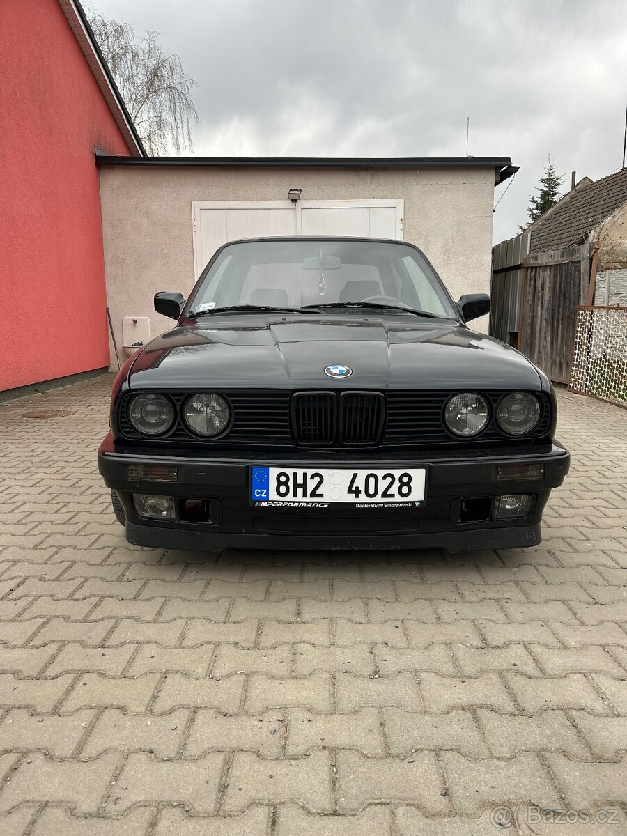 BMW E30 - 3