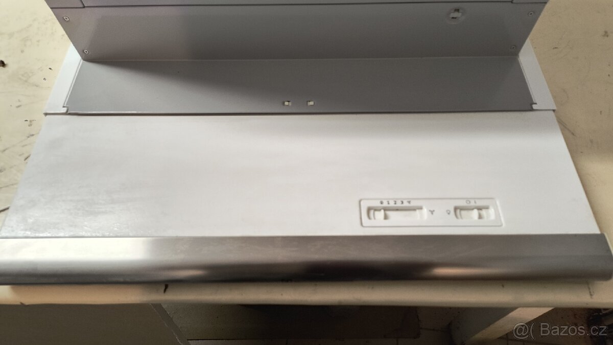 Digestoř Elektrolux, nerez - 3