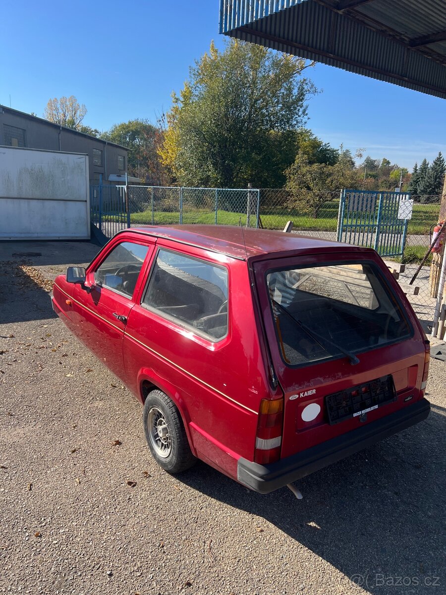 Reliant Robin - 3
