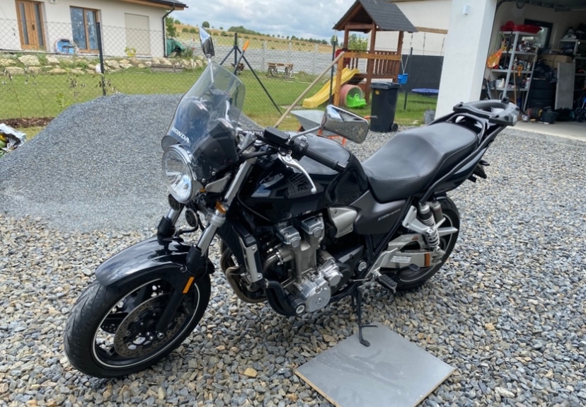 Honda CB1300 - 3