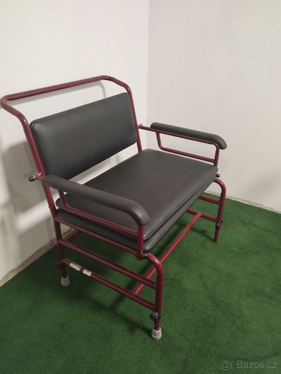 WC křeslo XXL pro bariatrické pacienty - 3