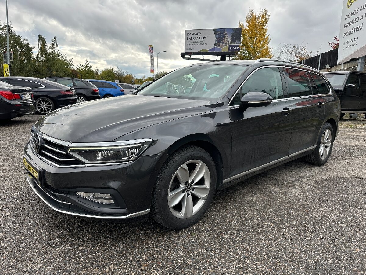 Volkswagen Passat 2022 - 3