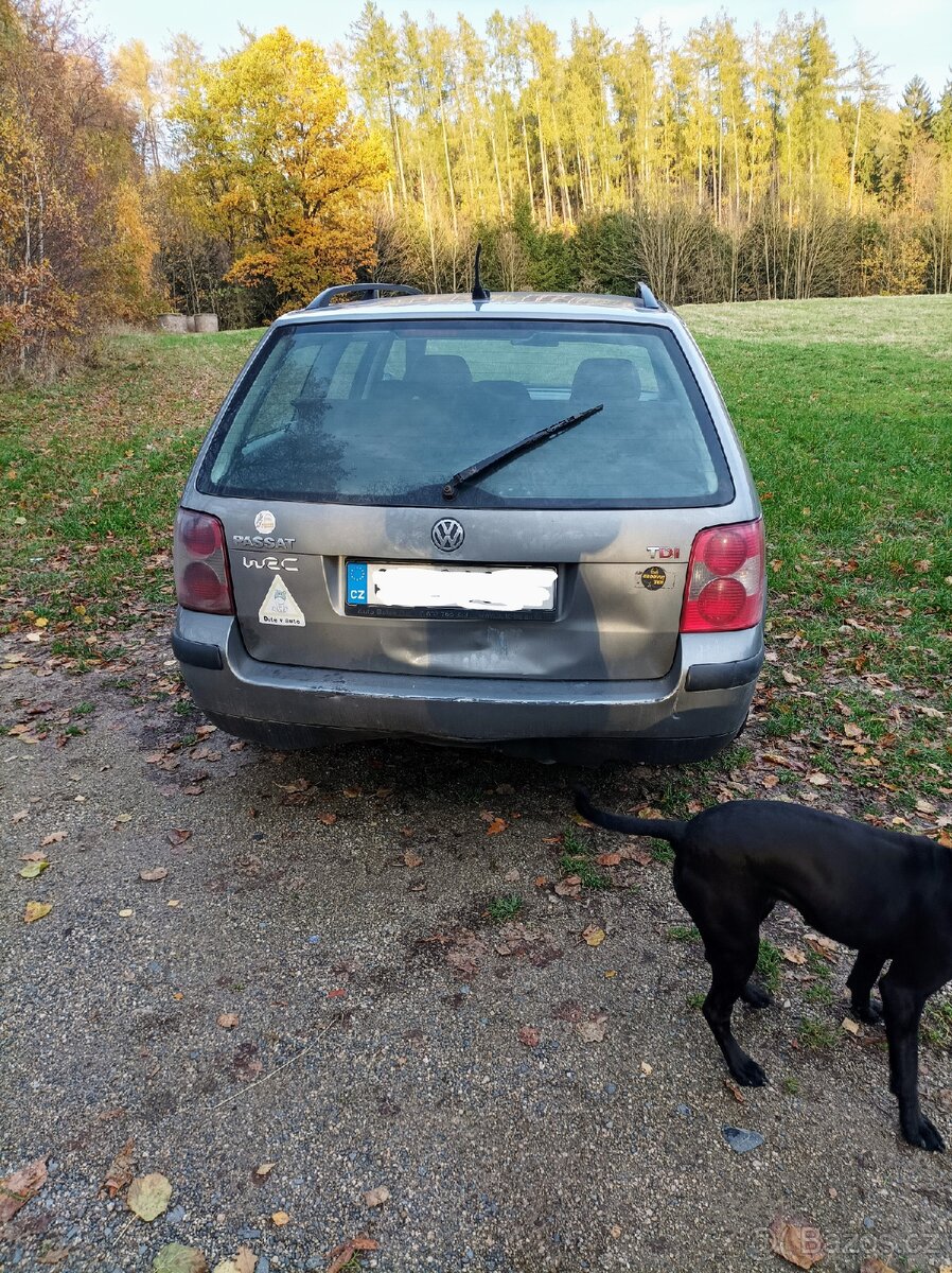 VW Passat 1.9 96kW 2003 combi - 3