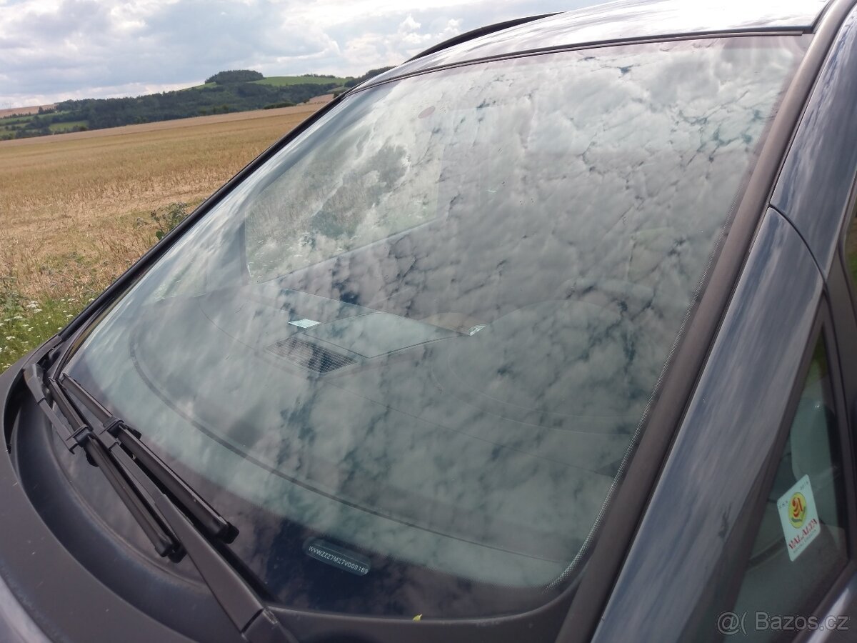 Na náhradní díly VW Sharan 2.0 TDi 103 kW, motor BRT - 3