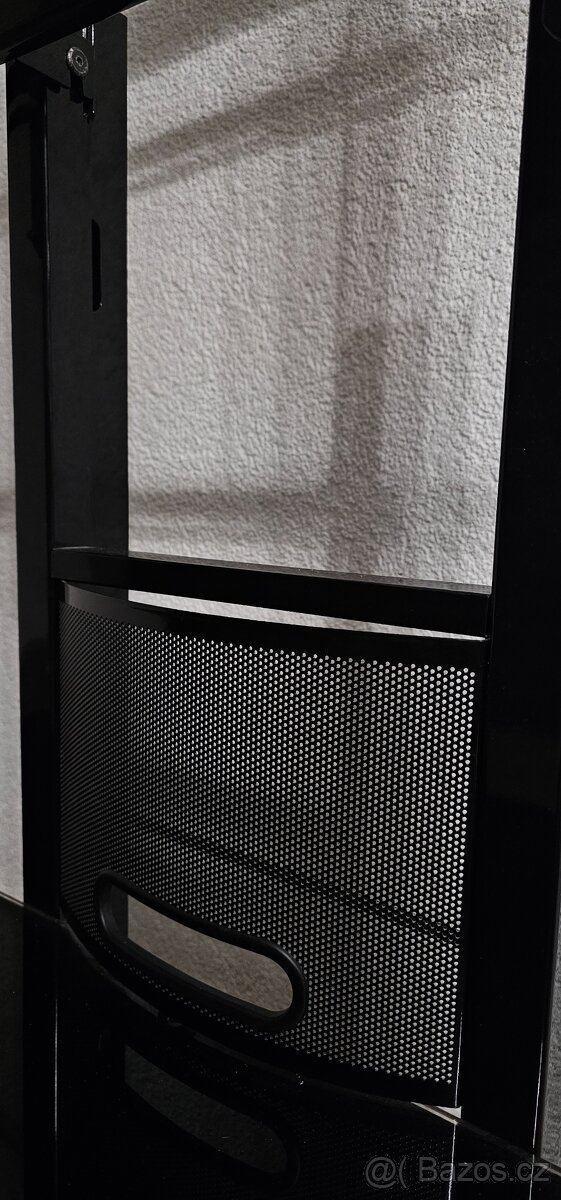 Televizní stolek, držák na televizi. - 3