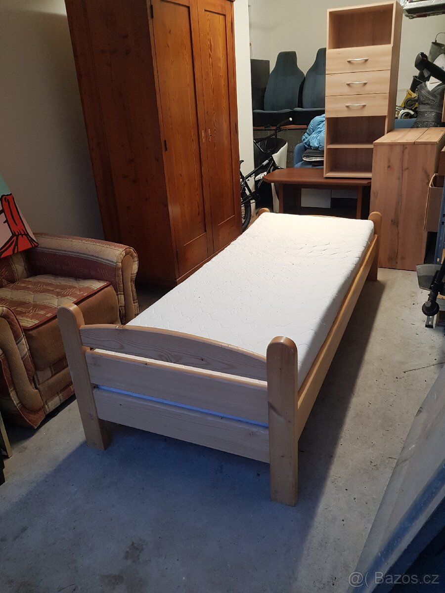 Postel s matrací 200x80 - 3