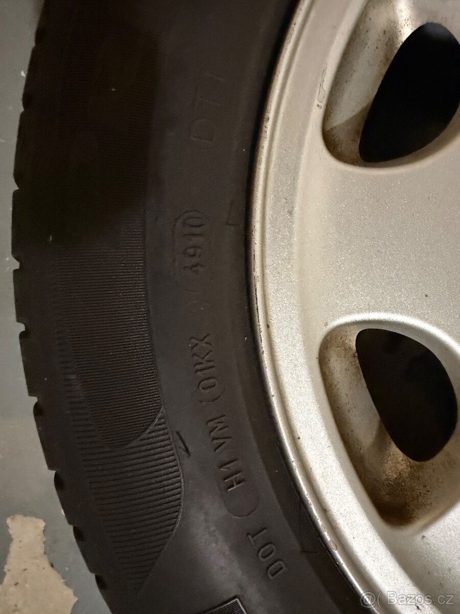 Originál Alu disk Audi 7,5J x 16 H2 et 45 Ronal - 4D0601025A - 3