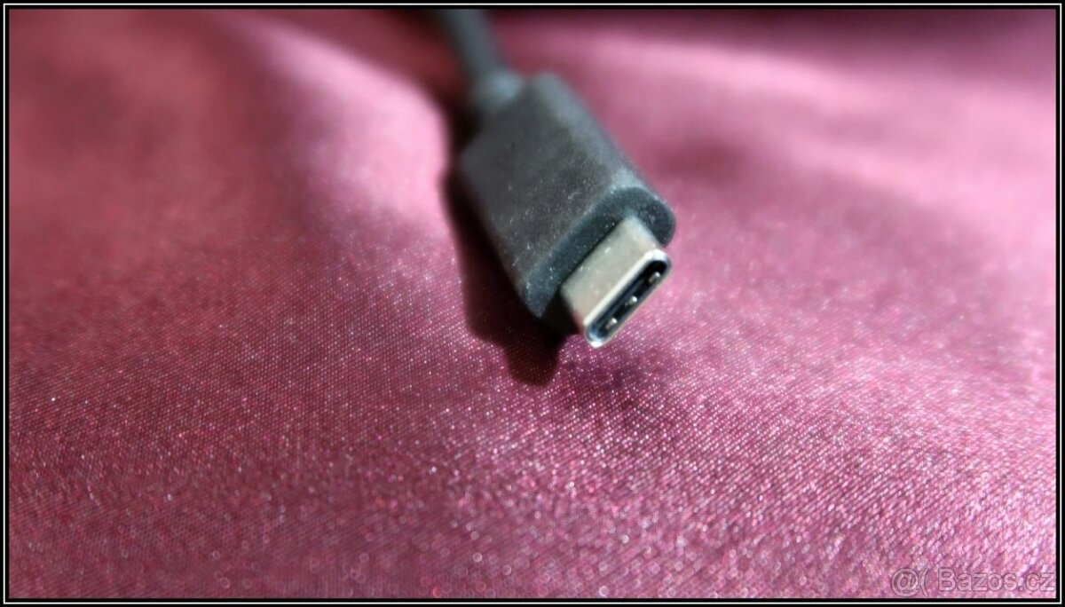Redukce Lenovo USB-C (M) na HDMI (F) - 3