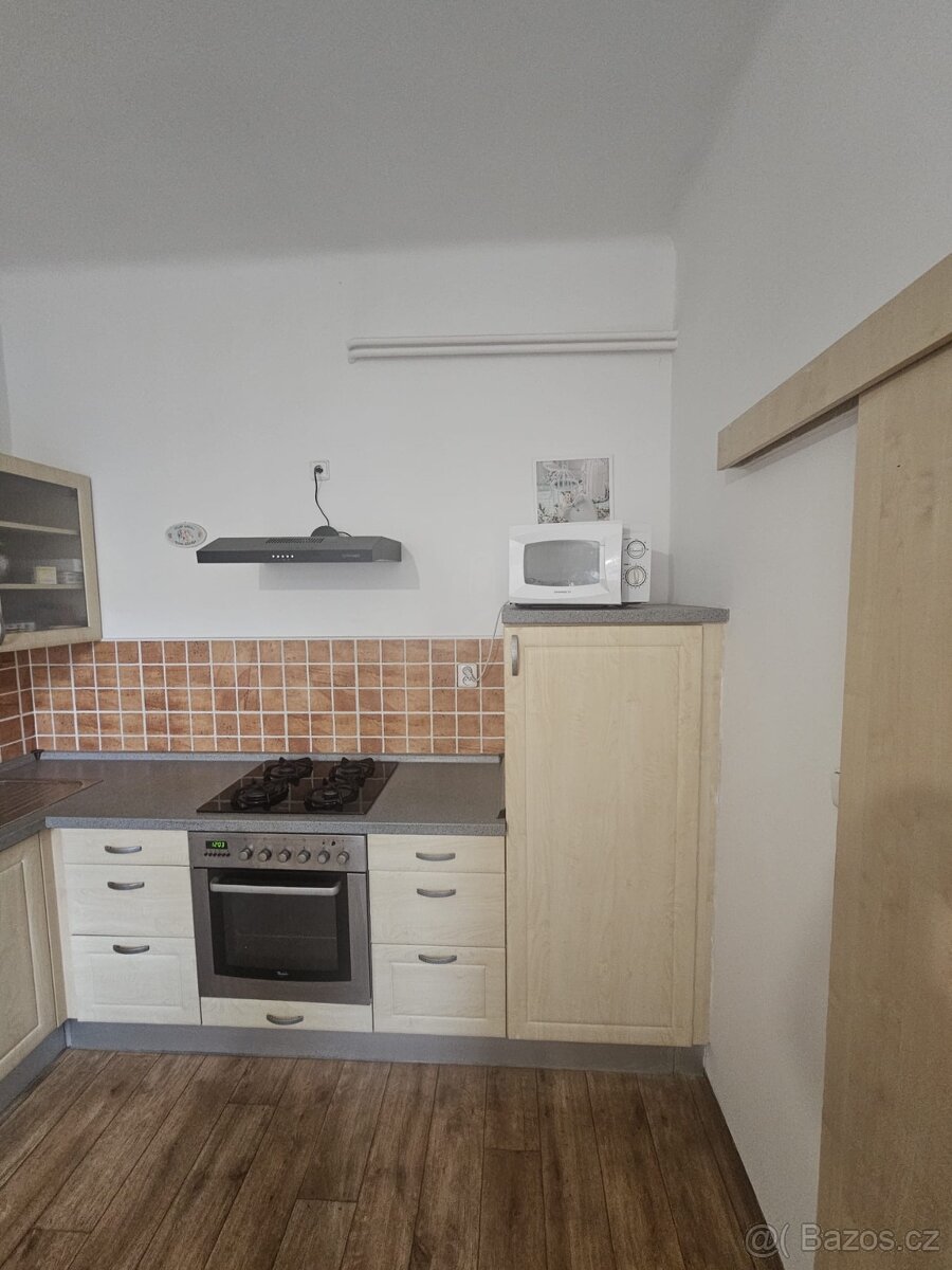 Kuchyňská linka rohová - 3