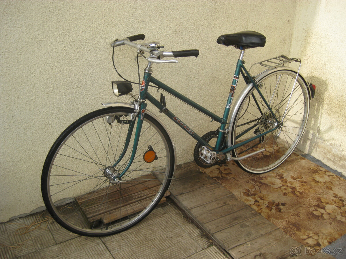 2x Dámské kolo FAVORIT - 3