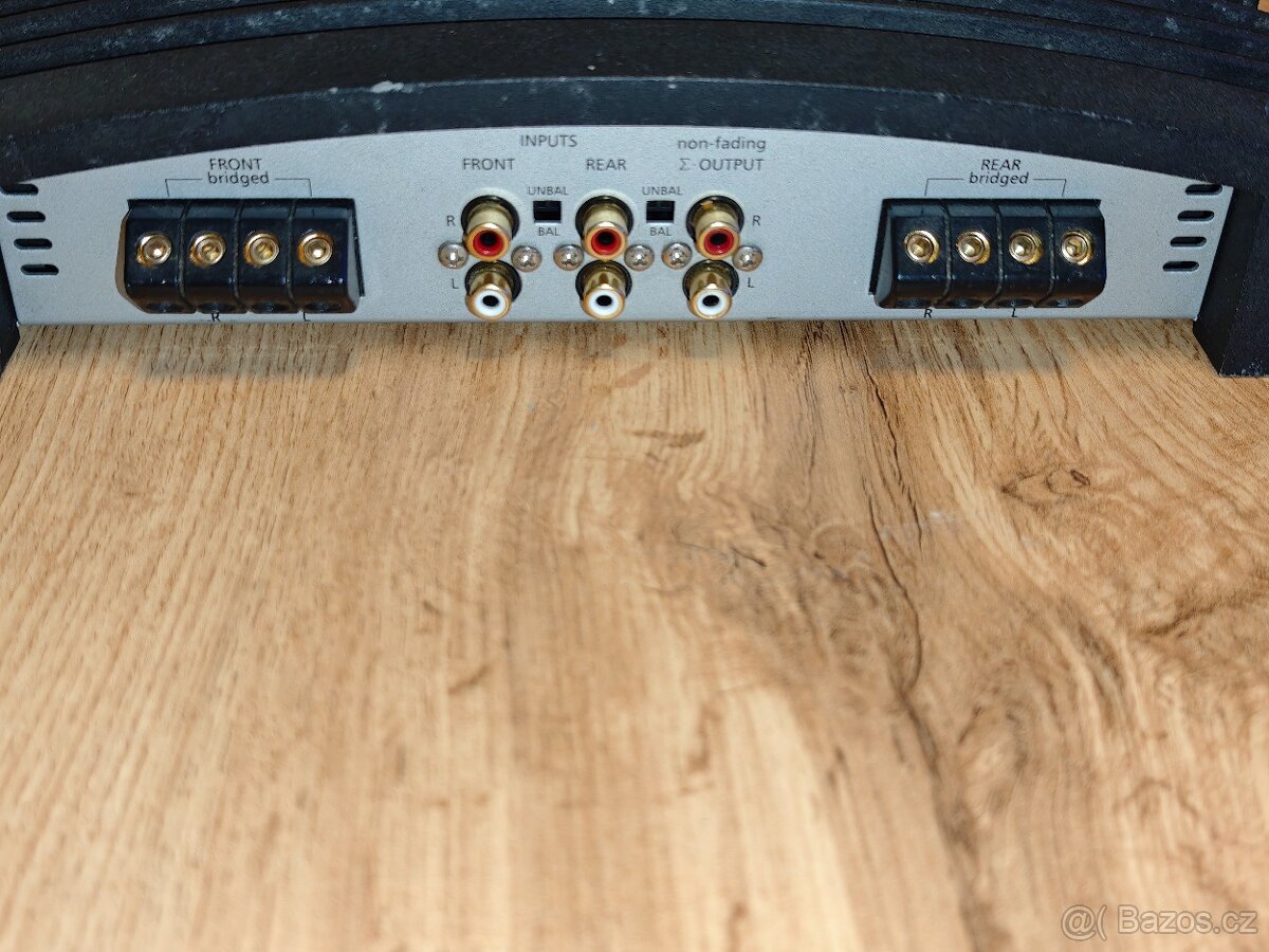 Zesilovač do auta Xetec P4 Prestige - 3