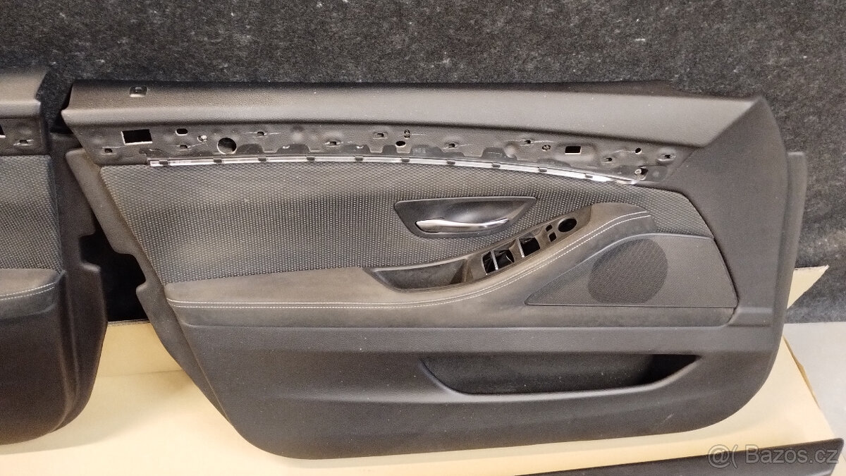 Msport Alkantara interier F10 - 3