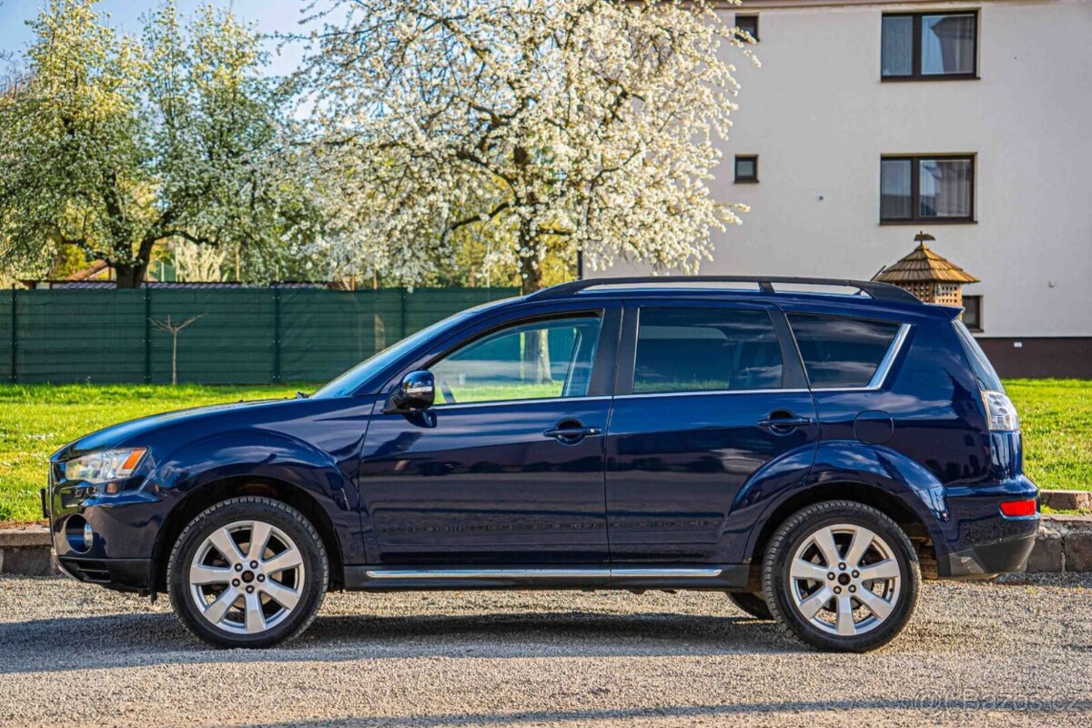 Mitsubishi Outlander 2.2 DI-D - 3