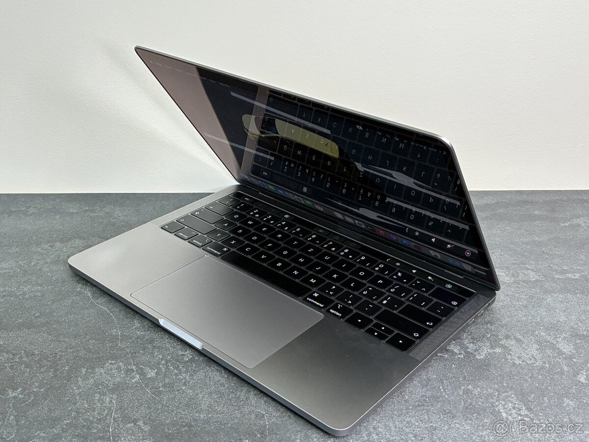 MacBook Pro 13'' 2018 / i5 / 8GB / 512GB SSD - DPH - 3