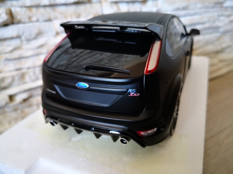 1:18 Autoart, Minichamps Ford - 3