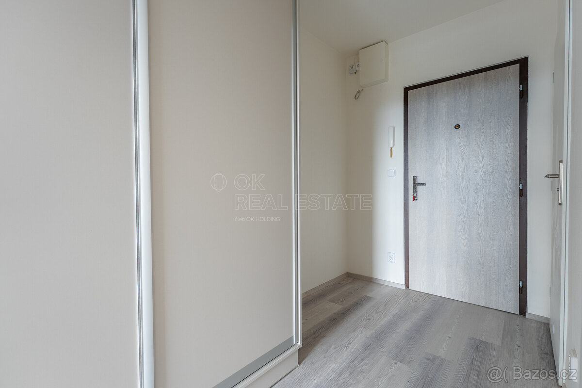 Pronájem bytu 2+kk 49m Praha 15 - 3