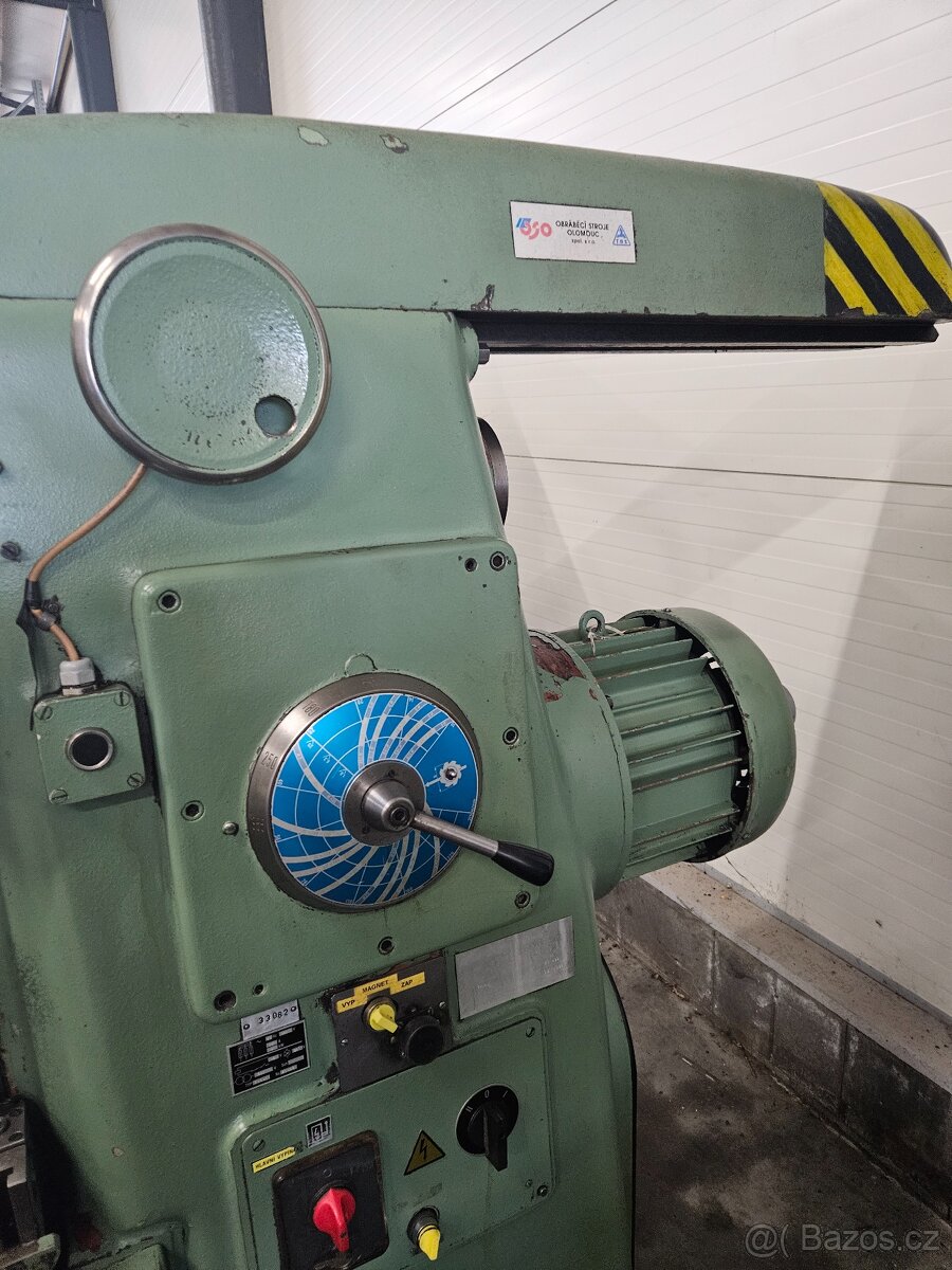 Frézka univerzální FA4U GO 1996 top stav - 3