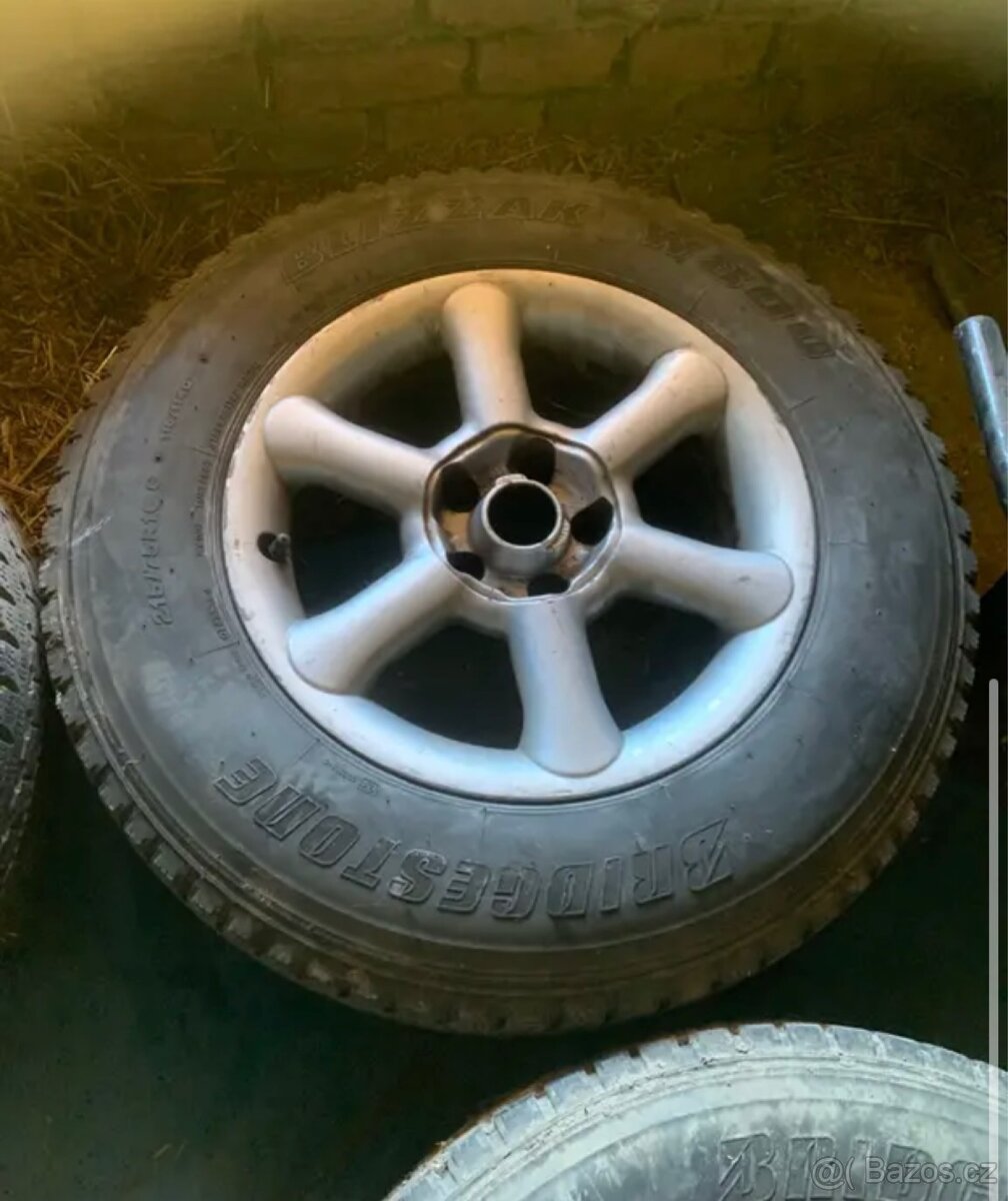 Alu kola Borbet 7,5J R16 + offroad pneu - 3